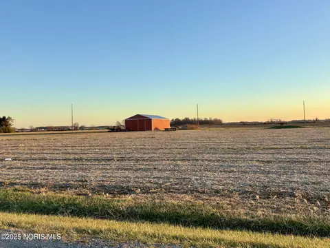 27600 Jewell Rd, Defiance, OH 43512