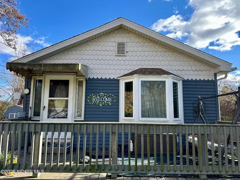 2816 N Michigan St, Toledo, OH 43611