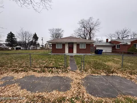 1431 Moore St, Toledo, OH 43608