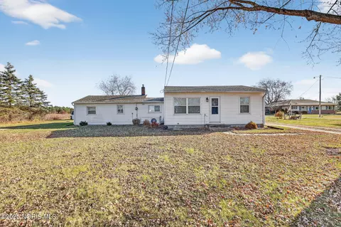 24584 Mccutchenville Rd, Perrysburg, OH 43551
