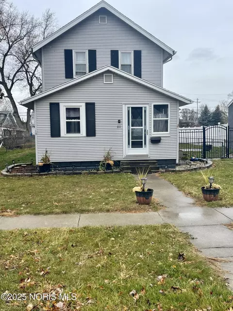 111 Wilber St, Walbridge, OH 43465