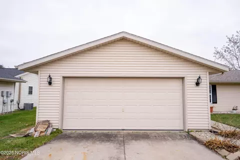 Other - 1614 Colonial Ln, Bryan, OH 43506 photo 2 of 7