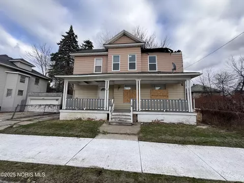 51 Garfield Pl, Toledo, OH 43605