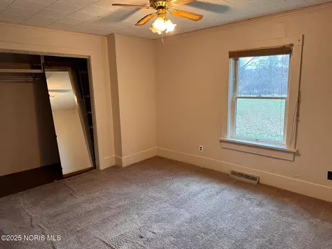 Bedroom - 3631 Lake St, Bryan, OH 43506 photo 1 of 2