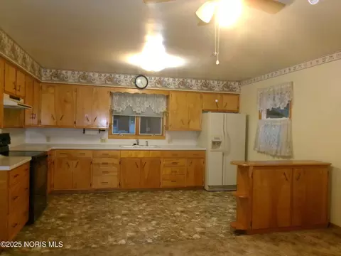 Kitchen - 60 Rush St, Leipsic, OH 45856 photo 1 of 3