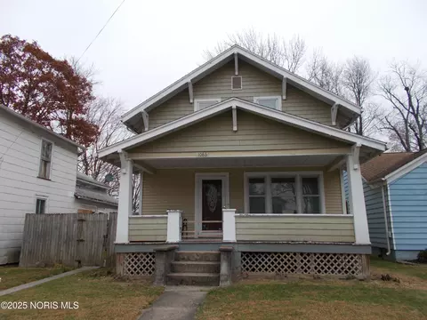 1086 Dodd St, Napoleon, OH 43545