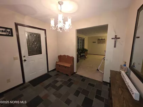 Entry Way - 4629 State Route 65, Leipsic, OH 45856 photo 2 of 2
