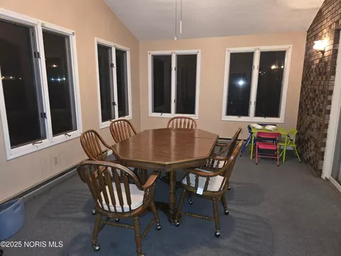 Dining - 4629 State Route 65, Leipsic, OH 45856 photo 3 of 3
