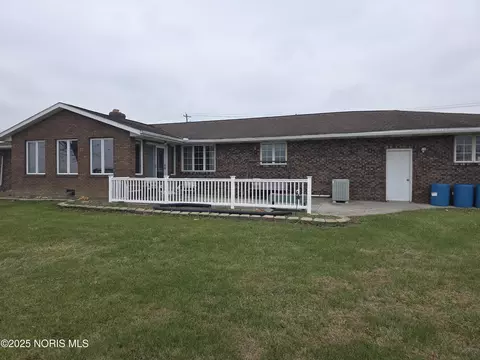 Exterior - 4629 State Route 65, Leipsic, OH 45856 photo 3 of 7
