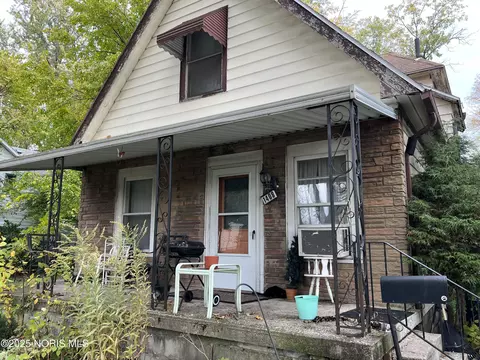 1408 Roosevelt Ave, Toledo, OH 43607