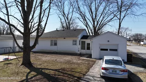 775 N Walnut St, Paulding, OH 45879 photo 4