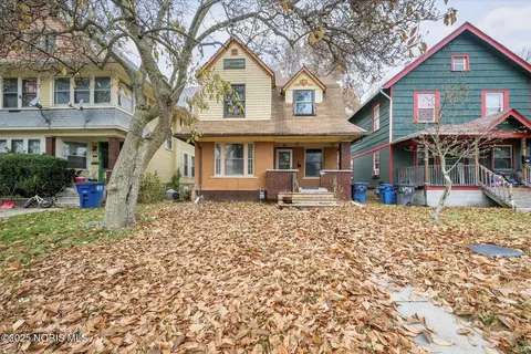 408 Boston Pl, Toledo, OH 43610