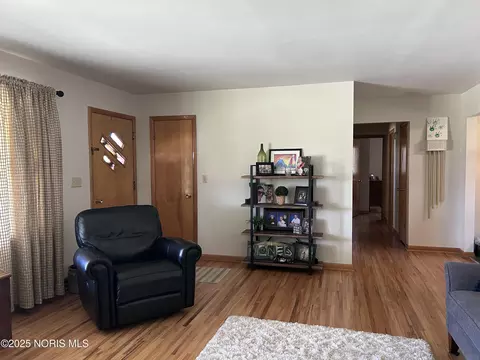 1641 Cherry Ln, Findlay, OH 45840 photo 5
