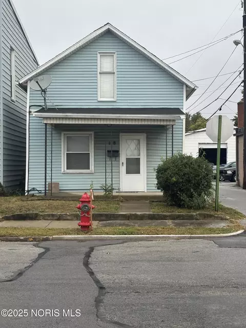 118 W Broadway St, North Baltimore, OH 45872