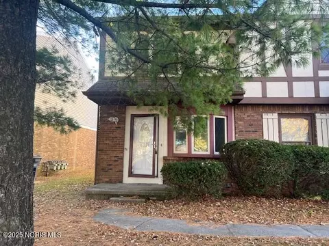 4501 Cherry Creek Ln, Toledo, OH 43615
