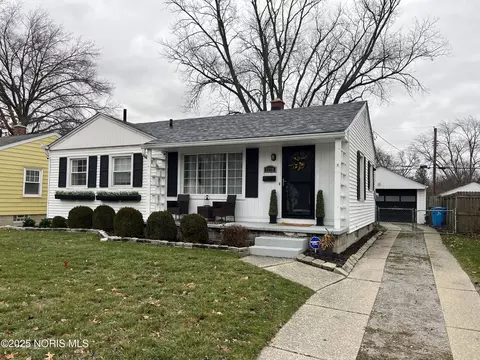5238 Sheila Dr, Toledo, OH 43613