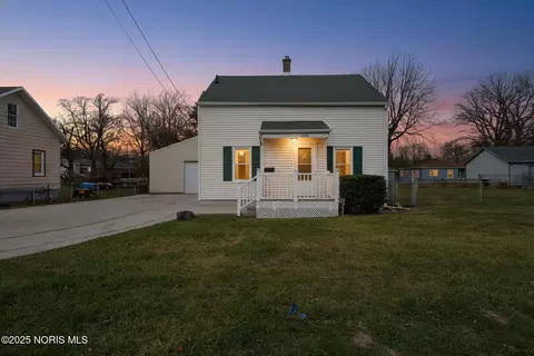 2247 Marcy St, Toledo, OH 43605