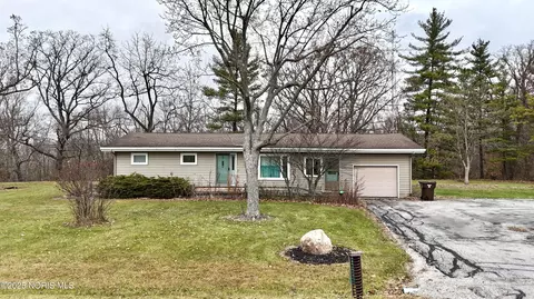 22681 Gares Rd, Defiance, OH 43512