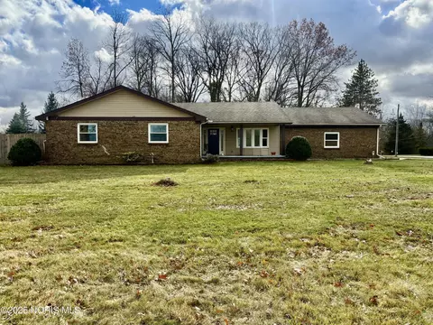 5300 Williston Rd, Northwood, OH 43619