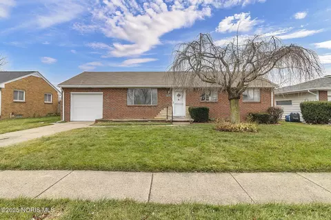 4441 290th St, Toledo, OH 43611