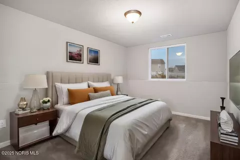 Bedroom - 320 Crabtree Ln, Delta, OH 43515 photo 8 of 8