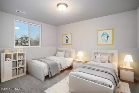 Bedroom - 320 Crabtree Ln, Delta, OH 43515 photo 6 of 8