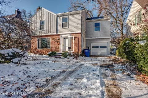3417 Cheltenham Rd, Toledo, OH 43606