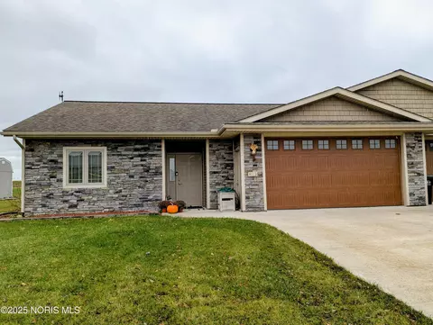 813 Murbach St, Archbold, OH 43502