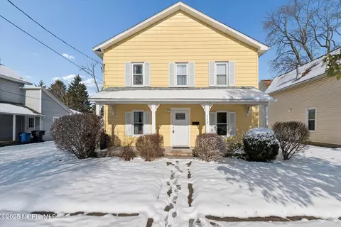 330 Liberty St, Bowling Green, OH 43402