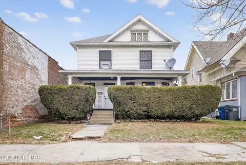 1936 Airport Hwy, Toledo, OH 43609