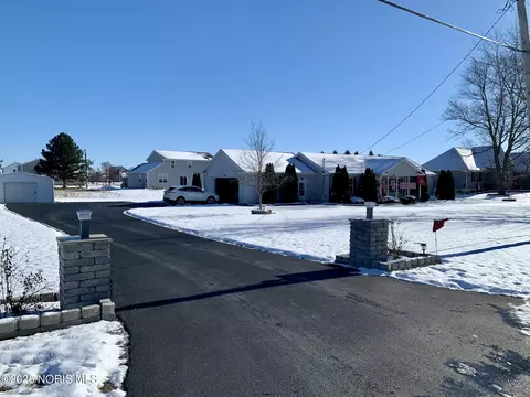 Other - 27800 E Broadway St, Walbridge, OH 43465 photo 2 of 11