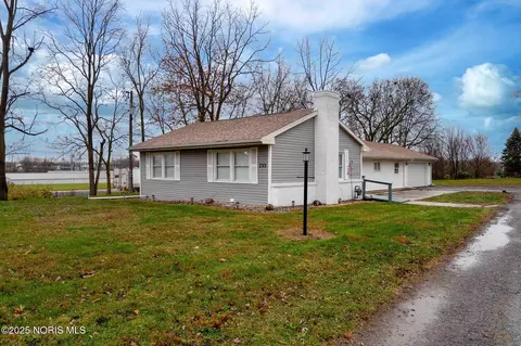 233 Bell Ave, Findlay, OH 45840