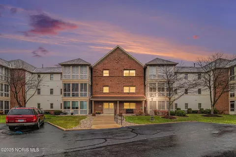 4730 Glendale Ave #209, Toledo, OH 43614