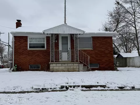 913 Fox St, Findlay, OH 45840