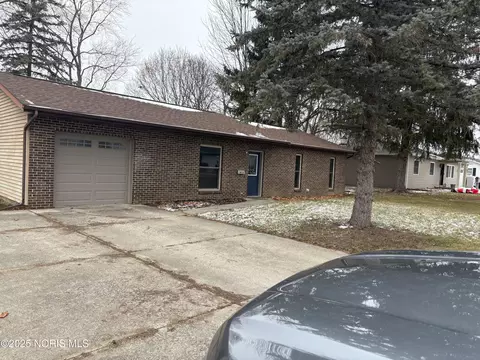 1415 Meadow Ave, Montpelier, OH 43543