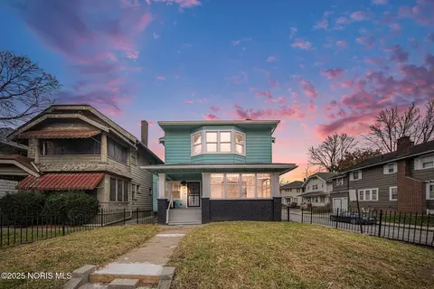 2716 Collingwood Blvd, Toledo, OH 43610