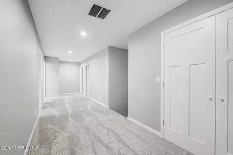 Entry Way - 820 Brian Dr, Payne, OH 45880 photo 5 of 6