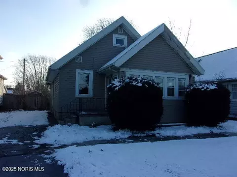 604 S Union St, Fostoria, OH 44830