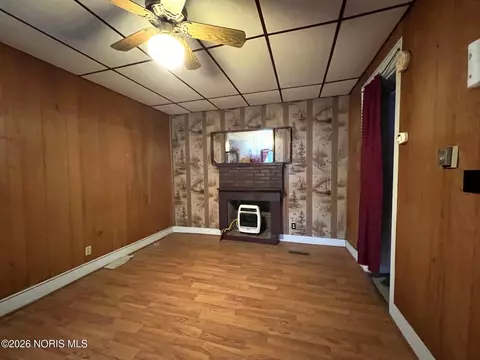 Living - 402 E Lima St, Forest, OH 45843 photo 1 of 2