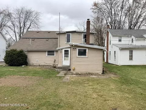 Exterior - 535 W Main St, Deshler, OH 43516 photo 2 of 3