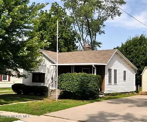 1245 Clark St, Holland, OH 43528