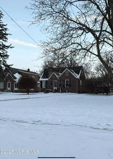 4709 W Bancroft St, Toledo, OH 43615