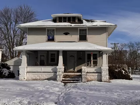 222 N Cherry St, Bryan, OH 43506
