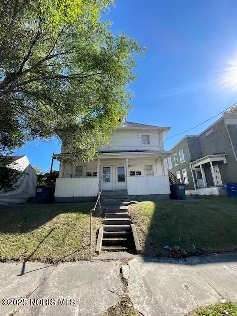 462 3rd St, Toledo, OH 43605
