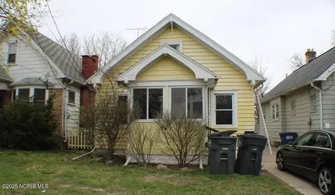 2022 Berdan Ave, Toledo, OH 43613
