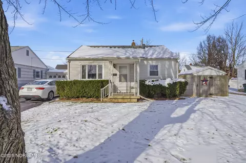 74 Virginia Ave, Tiffin, OH 44883