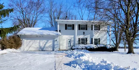 1901 South Ct, Bryan, OH 43506