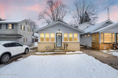 5762 Steffens Ave, Toledo, OH 43623