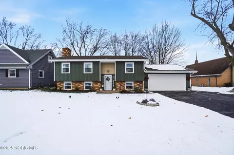 636 W Melrose Ave, Findlay, OH 45840
