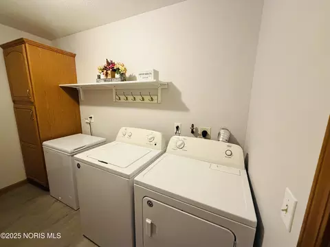 829 Greenbriar Ave, Paulding, OH 45879 photo 21
